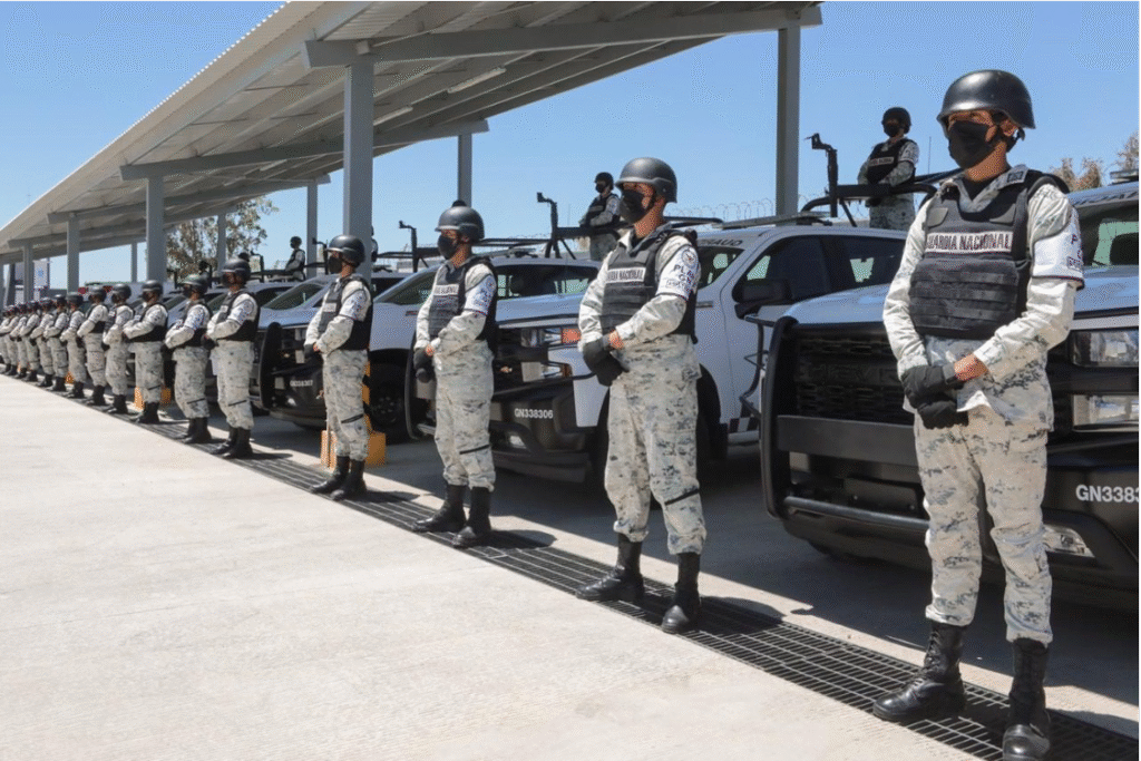 Militares y Guardia Nacional investigados por huachicol fiscal en ferrotanques