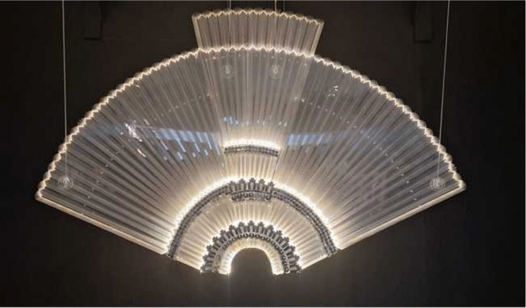 ‘El Penacho del México Moderno’ mezcla tecnología, historia y arte en el Museo de Culturas Populares