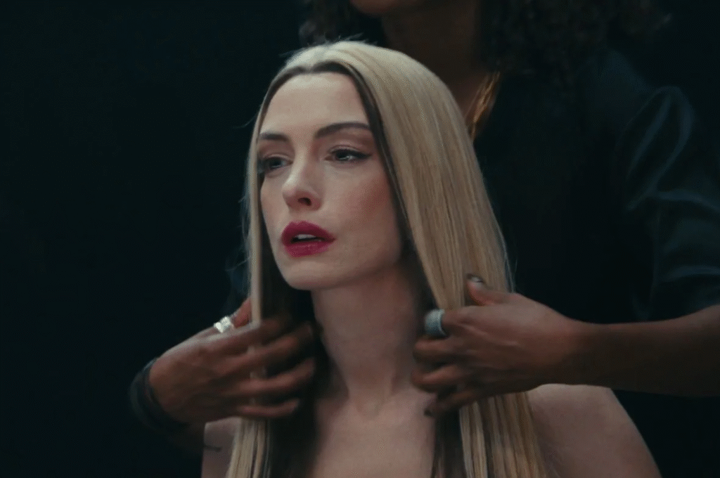 Anne Hathaway protagoniza Mother Mary