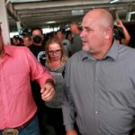 Julián LeBaron denuncia irrupción armada en casa de su hermano en Chihuahua